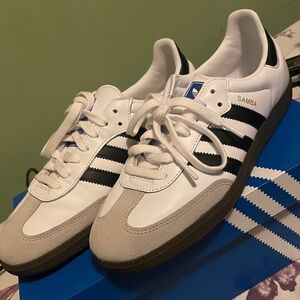 Adidas Samba OG womens size 9 - White - Brand New worn once, still in the box!